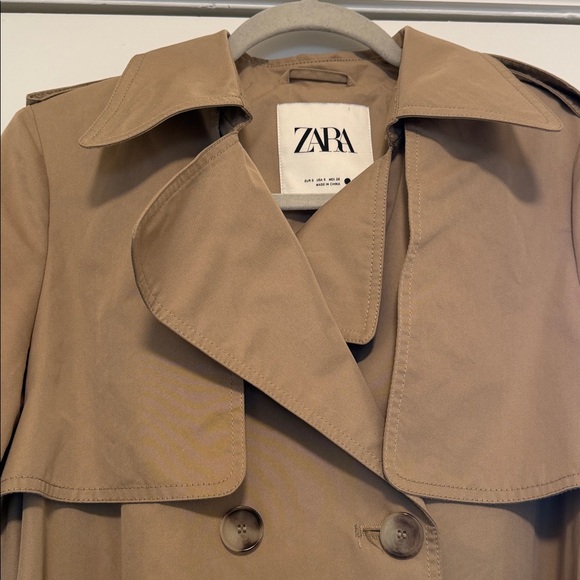 Zara Women's Classic Brown Trench Coat - Picture 2 of 4